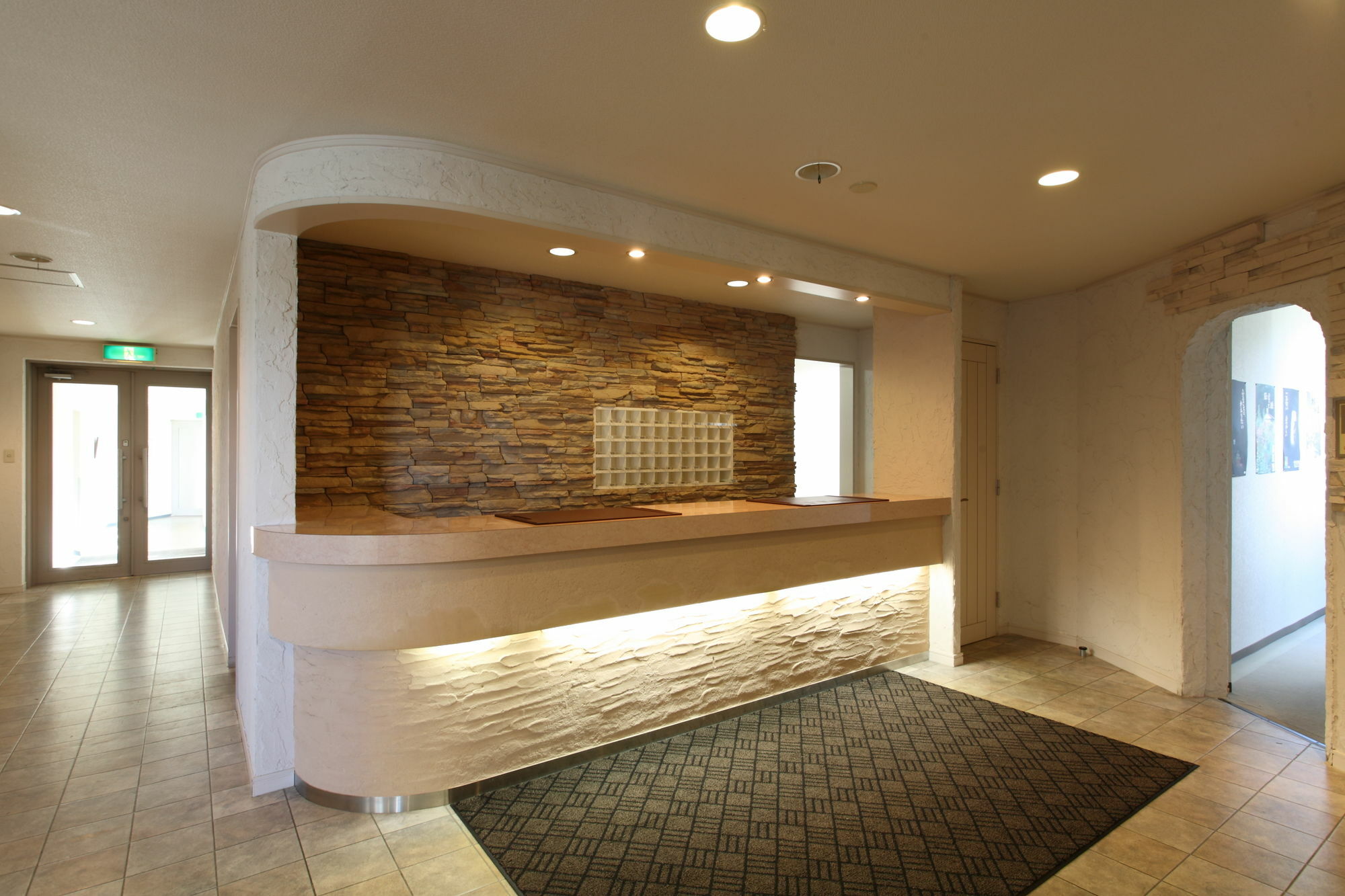 North Country Hotel